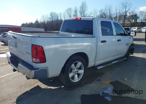 2022 Ram 1500 Classic Tradesman 4X4 5'7 Box из США, поврежденный, VIN 3C6RR7KT2NG276039